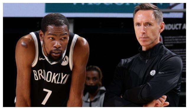 在国际泳联 在国际泳联