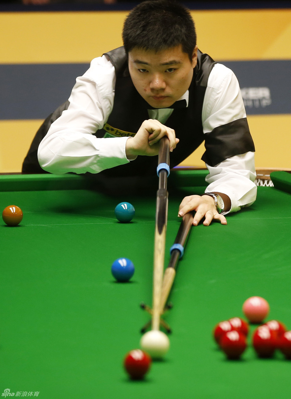 一线队崭露 一线队崭露